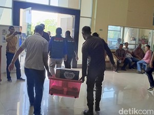 Jaksa Obok-obok Kantor Gubernur dan PUPR NTT Terkait Korupsi Irigasi Wae Ces
