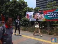 Jelang 20 Oktober, 'Selamat Bekerja Prabowo-Gibran' Kepung Jakarta