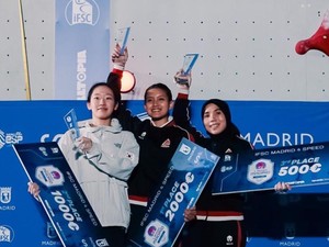Desak Made Rebut Medali Emas dari Kejuaraan Panjat Tebing di Madrid
