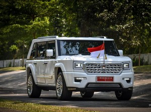 Atap Bocor-Bunyi Gledak, Ini Alasan Prabowo Masih Mau Naik Maung