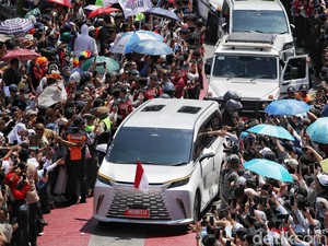 Mobil Kepresidenan RI Berubah Warna dari Hitam ke Putih, Begini Kata Pakar
