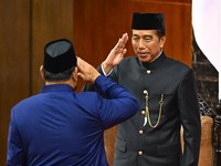 Sentimen AS & China Bayangi Perdagangan Bursa di Awal Era Prabowo
