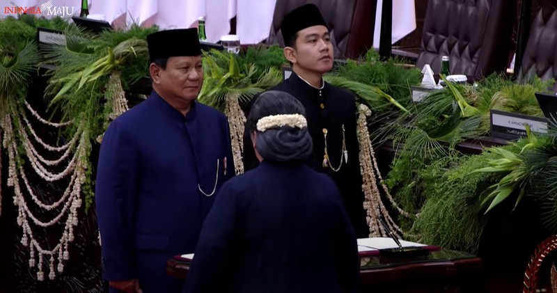 Calon presiden nomor urut 02 Praowo Subianto saat knferensi pers usai Penetapan Hasil Pilpres KPU 2024 di Kartanegara, Jakarta, Rabu (20/3/2024). (REUTERS/Willy Kurniawan) Calon presiden nomor urut 02 Praowo Subianto saat knferensi pers usai Penetapan Hasil Pilpres KPU 2024 di Kartanegara, Jakarta, Rabu (20/3/2024). (REUTERS/Willy Kurniawan)