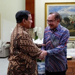 Tunda Pertemuan Karena Prabowo Demam, PM Anwar Ibrahim Kirim Doa