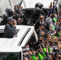 Ratusan Driver Gojek Kasih Selamat Prabowo-Gibran Usai Pelantikan