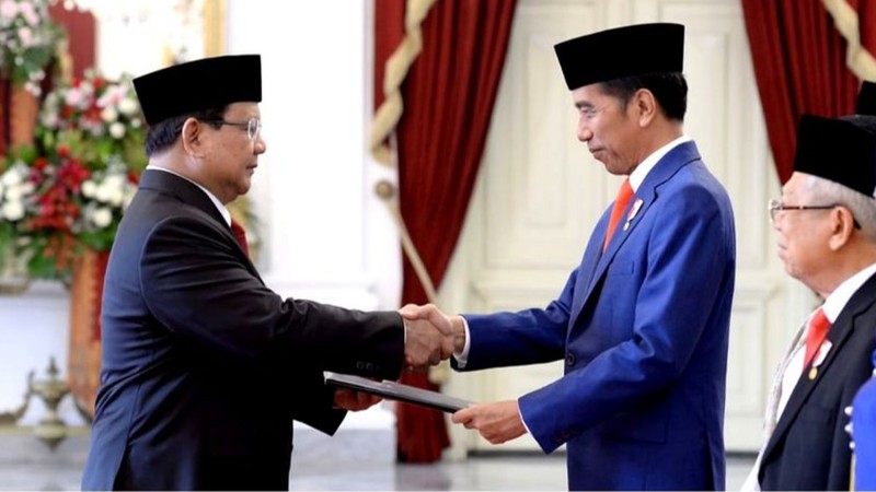 Prabowo mengunggah foto bersama Presiden RI di Instagram pribadinya. Prabowo mengunggah foto bersama Presiden RI di Instagram pribadinya. (Instagram @prabowo)
