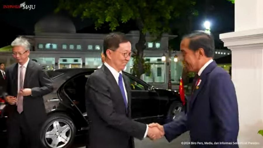 Presiden Joko Widodo menerima Wakil Presiden China Han Zheng di Istana Merdeka Jakarta. (Tangkapan Layar Youtube Sekretariat Presiden)