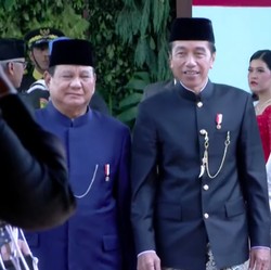Jokowi Tiba di DPR, Hadiri Pelantikan Presiden Terpilih Prabowo-Gibran