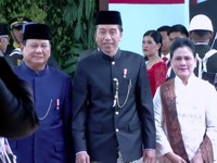 Jokowi Tiba di DPR, Hadiri Pelantikan Presiden Terpilih Prabowo-Gibran