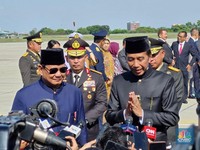 Sudah Tidak Presiden, Jokowi Pulang Kampung Naik Pesawat Ini