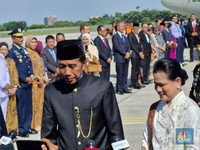 Ramai Menteri Lepas Jokowi Pulang Kampung di Bandara Halim