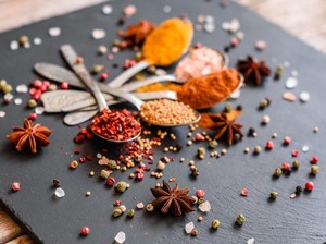 7 Bumbu Dapur yang Efektif Bantu Penurunan Berat Badan