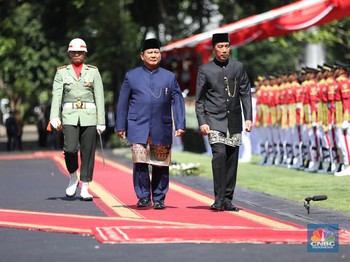 Detik-Detik Pisah Sambut dari Jokowi ke Prabowo di Istana Merdeka