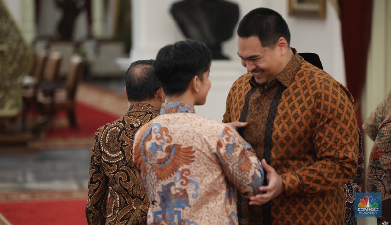 Presiden RI Prabowo Subianto mengumumkan nama nama menteri kabinet merah putih di Istana Negara, Jakarta, Minggu, 20/10. (CNBC Indonesia Tri Susilo) Presiden RI Prabowo Subianto mengumumkan nama nama menteri kabinet merah putih di Istana Negara, Jakarta, Minggu, 20/10. (CNBC Indonesia Tri Susilo)