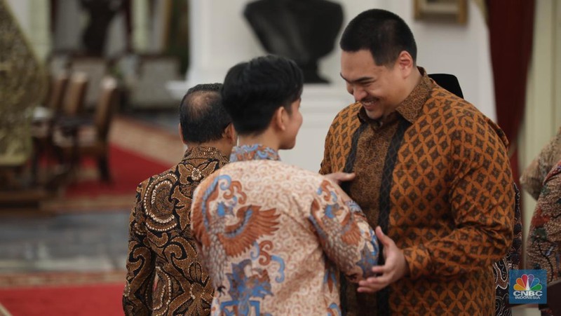 Presiden RI Prabowo Subianto mengumumkan nama nama menteri kabinet merah putih di Istana Negara, Jakarta, Minggu, 20/10. (CNBC Indonesia Tri Susilo)