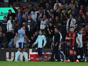 Arsenal Gudangnya Kartu Merah