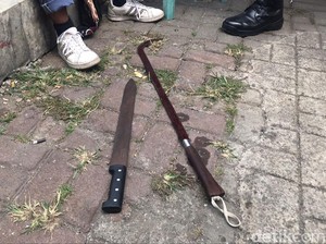 Tawuran Pelajar Bersenjata Tajam yang Resahkan Warga Jabar