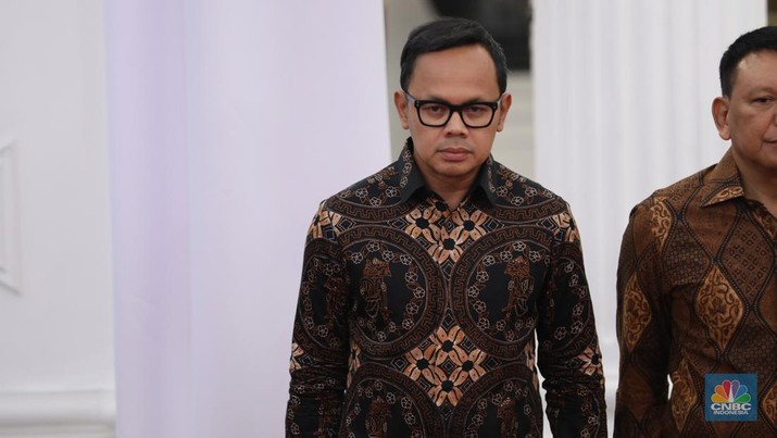 Bima Arya di Istana Merdeka, Jakarta, Minggu (20/10/2024). (CNBC Indonesia/Tri Susilo)