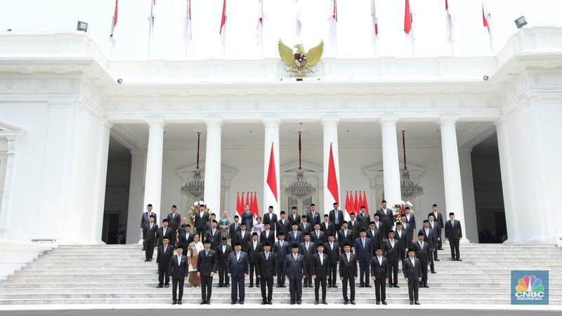 Pelantikan Menteri Kabinet Merah Putih Masa Jabatan 2024-2029, Istana Negara, Jakarta, Senin (21/10/2024). Pelantikan Menteri Kabinet Merah Putih Masa Jabatan 2024-2029, Istana Negara, Jakarta, Senin (21/10/2024). (CNBC Indonesia/Tri Susilo)