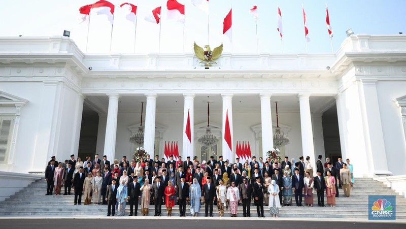 Calon presiden nomor urut 02 Praowo Subianto saat knferensi pers usai Penetapan Hasil Pilpres KPU 2024 di Kartanegara, Jakarta, Rabu (20/3/2024).  (REUTERS/Willy Kurniawan)