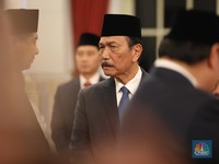 Luhut Ungkap MBG Bisa Kurangi Kemiskinan, Ketimpangan Makin Sempit