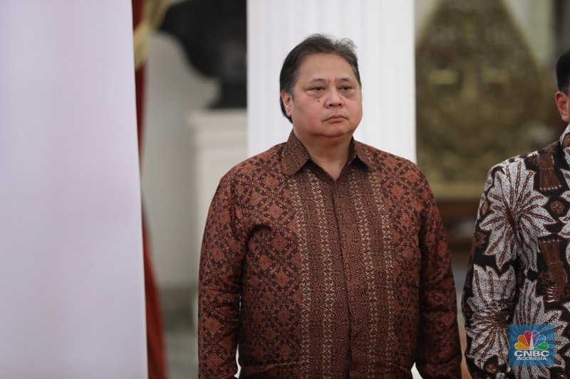 Presiden RI Prabowo Subianto mengumumkan nama nama menteri kabinet merah putih di Istana Negara, Jakarta, Minggu, 20/10. (CNBC Indonesia Tri Susilo)
