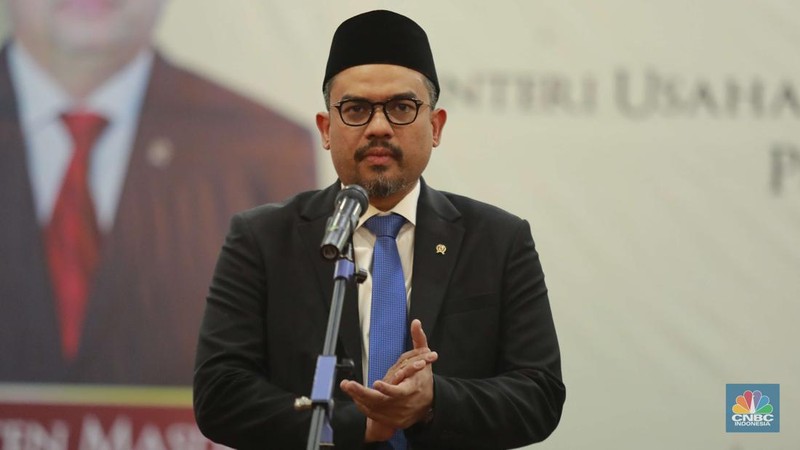 Menteri UMKM Maman Abdurrahman saat acara Serah terima jabatan dan pisah sambut kementerian Koperasi-UMKM Teten Masduki menteri periode 2019-2024 dengan Maman Abdurrahman Setiadi periode 2024-2029, di Gedung Smesco Kementerian UMKM, Jakarta, Senin (21/10/2024). (CNBC Indonesia/Muhammad Sabki)