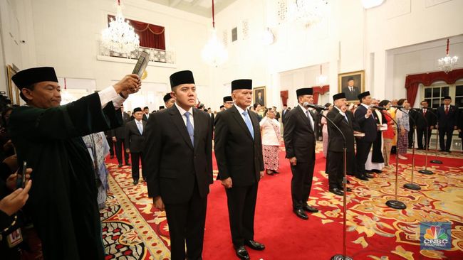 Sah! Detik-Detik Prabowo Subianto Lantik 56 Wakil Menteri