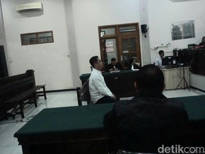 Pemasok 1 Juta Pil Koplo ke Mojokerto Raya Divonis 7 Tahun Penjara