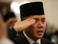 Sekretaris Kabinet Teddy Indra Wijaya Naik Pangkat jadi Letnan Kolonel