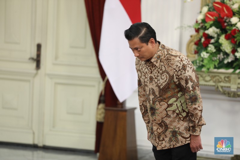 Presiden RI Prabowo Subianto mengumumkan nama nama menteri kabinet merah putih di Istana Negara, Jakarta, Minggu, 20/10. (CNBC Indonesia Tri Susilo)