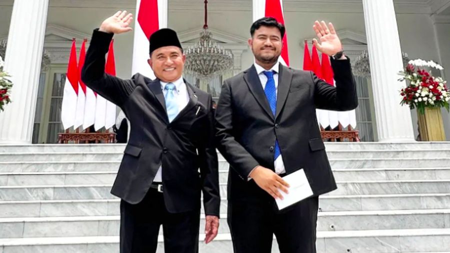 Para wakil menteri Kabinet Merah Putih telah resmi dilantik di Istana Merdeka, Jakarta, Senin (21/10/2024). Senyum ceria terlihat di wajah para wamen itu usai dilantik.