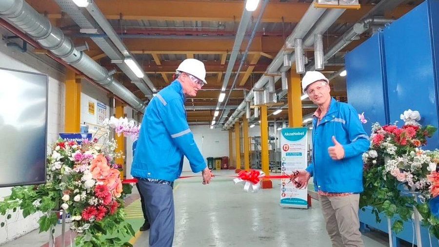 PT International Paint Indonesia (AkzoNobel Powder Coatings Indonesia) telah resmi memulai produksi powder coatings (pelapis serbuk) di pabrik Cikarang, Jawa Barat