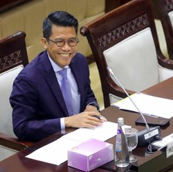 UU BUMN Jadi Sentimen Positif Investor, Saham Himbara Diramal Naik