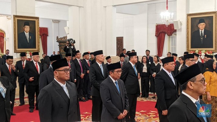 Pelantikan Pejabat Negara di Istana Negara, Jakarta, Selasa (22/10/2024). (CNBC Indonesia/Emir Yanwardhana)