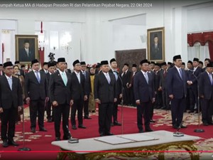Prabowo Lantik Kepala Badan hingga Utusan Khusus Presiden, Ini Daftarnya