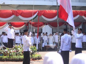 Khidmatnya Upacara Peringatan Hari Santri Nasional Tahun 2024 di Kota Pasuruan