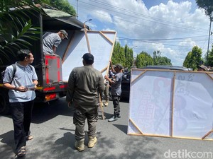500-an APK 3 Paslon Pilkada Kota Jogja Langgar Aturan Pemasangan