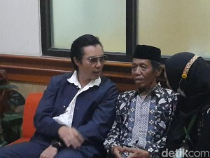 Baim Wong Hadiri Sidang Cerai Perdana: Doain yang Terbaik
