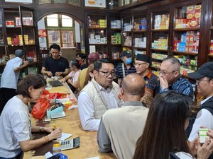 RK Blusukan ke Glodok, Janji Tingkatkan Wisata-Tawarkan Hunian di Atas Pasar