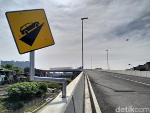 Jabar Hari Ini: Flyover Ciroyom Bandung Mulai Beroperasi