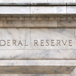 The Fed Mau PHK Massal Lebih dari 2.000 Karyawan