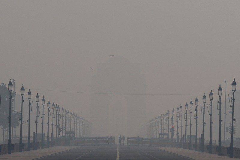 Kabut asap pagi di New Delhi, India, Rabu (23/10/2024). (REUTERS/Anushree Fadnavis)