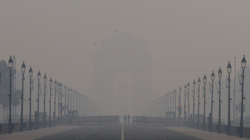 Kabut asap pagi di New Delhi, India, Rabu (23/10/2024). (REUTERS/Anushree Fadnavis)