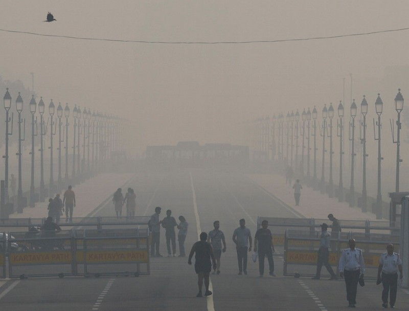 Kabut asap pagi di New Delhi, India, Rabu (23/10/2024). (REUTERS/Anushree Fadnavis)