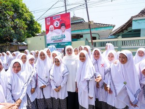 Di Situbondo, Khofifah Cerita Suksesnya Program OPOP yang Kini Go Global