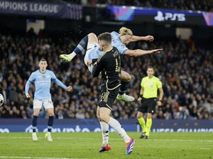Aneh-aneh Saja Cara Erling Haaland Cetak Gol