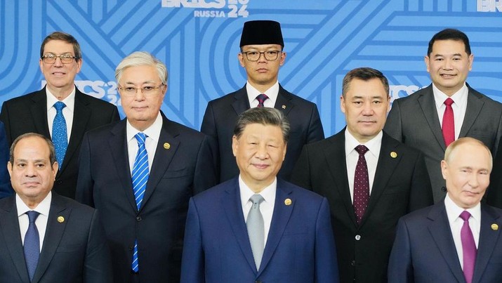 Menter Luar Negeri Sugino hadiri KTT BRICS Plus. (Intagram/sugiono_56)
