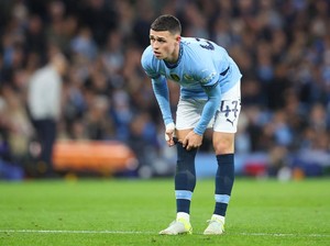 Phil Foden Flexing, nih?