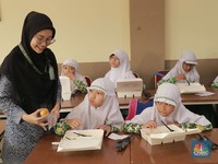 Catat, Begini Sistem Pembagian Makan Bergizi Gratis pada Anak Sekolah